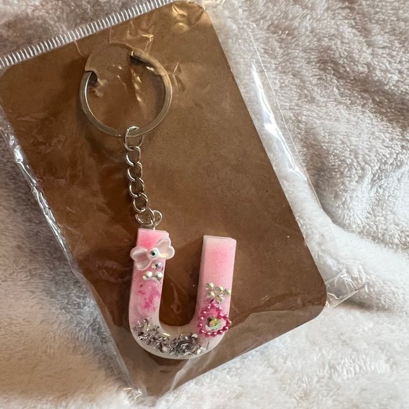 Resin Initial Keychains - Picture 12 of 15